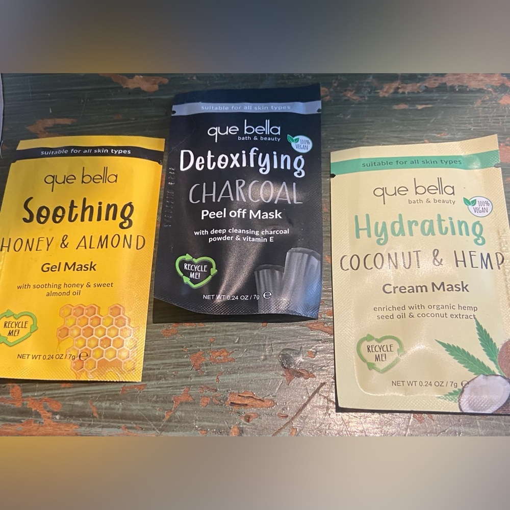 Que bell soothing, hydrating ant detoxifying masks
